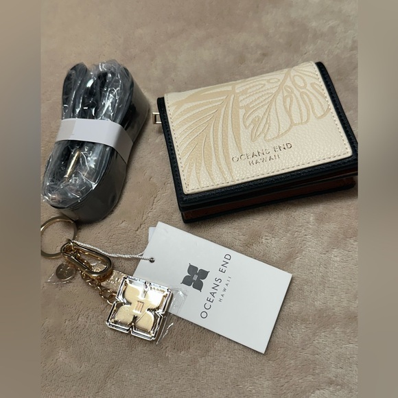 Oceans End Wallet -Charlotte Mini - Picture 10 of 12